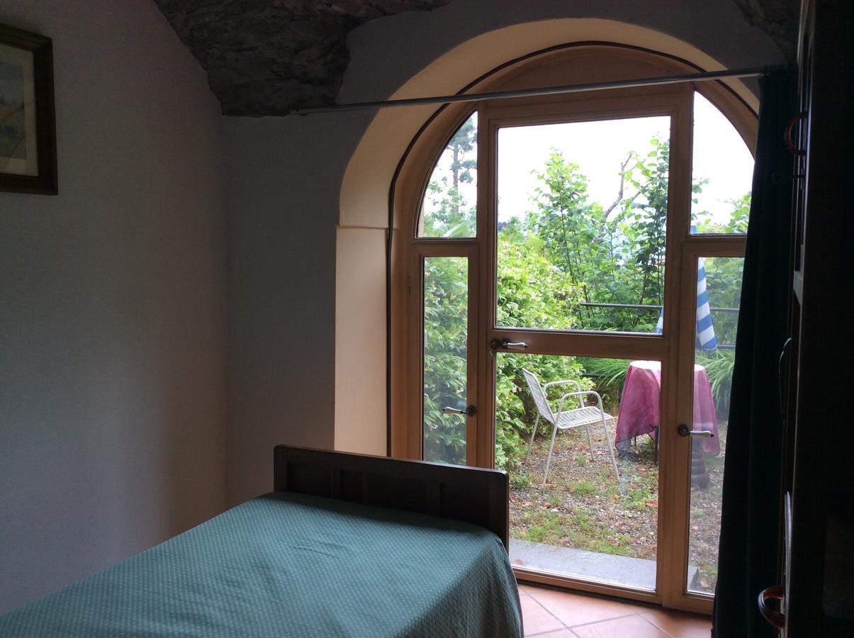 Hotel Villa Della Quercia Verbania Exterior foto